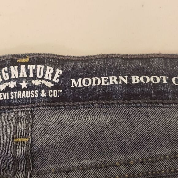 Levi signature modern bootcut Pre-owned - Picture 5 of 6